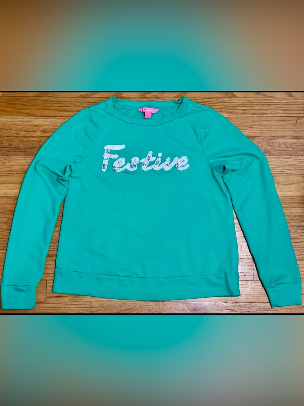 Lilly Pulitzer Small 'Festive' Green Sequin Rami sweatshirt PTP -18"